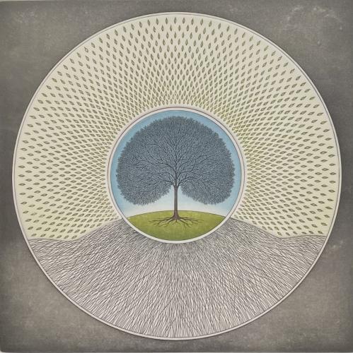 Circle Tree by Volker Kuhn